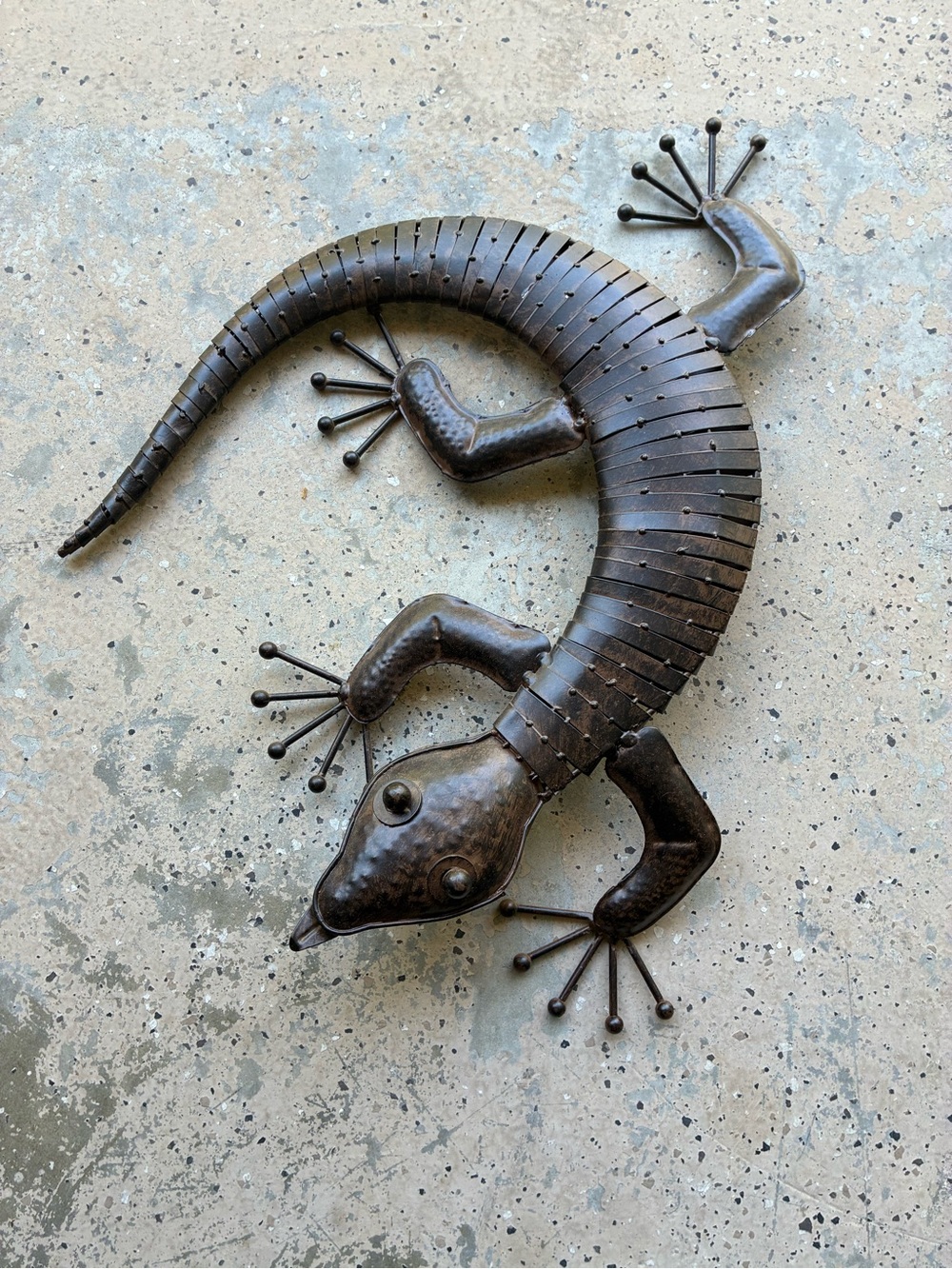 Large Metal Gecko Lizard Wall Decor Sculptural 22”